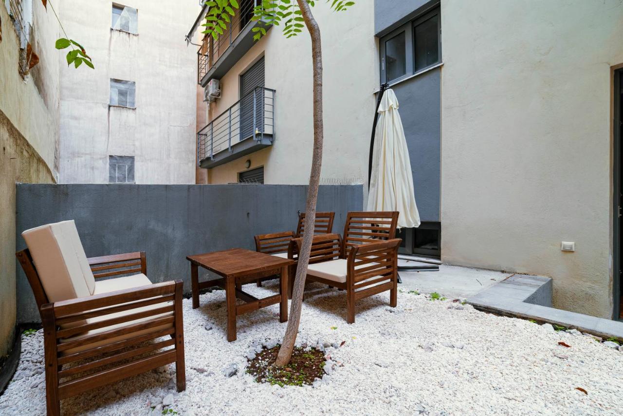 Lykabettus Gem With Yard And Parking Apartment Атина Екстериор снимка